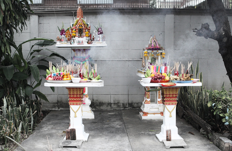 alexander lamont tham bun ceremony spirit house bangkok