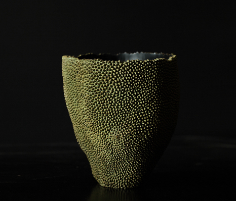 Jackfruit inspired bronze vessel by Alexander Lamont