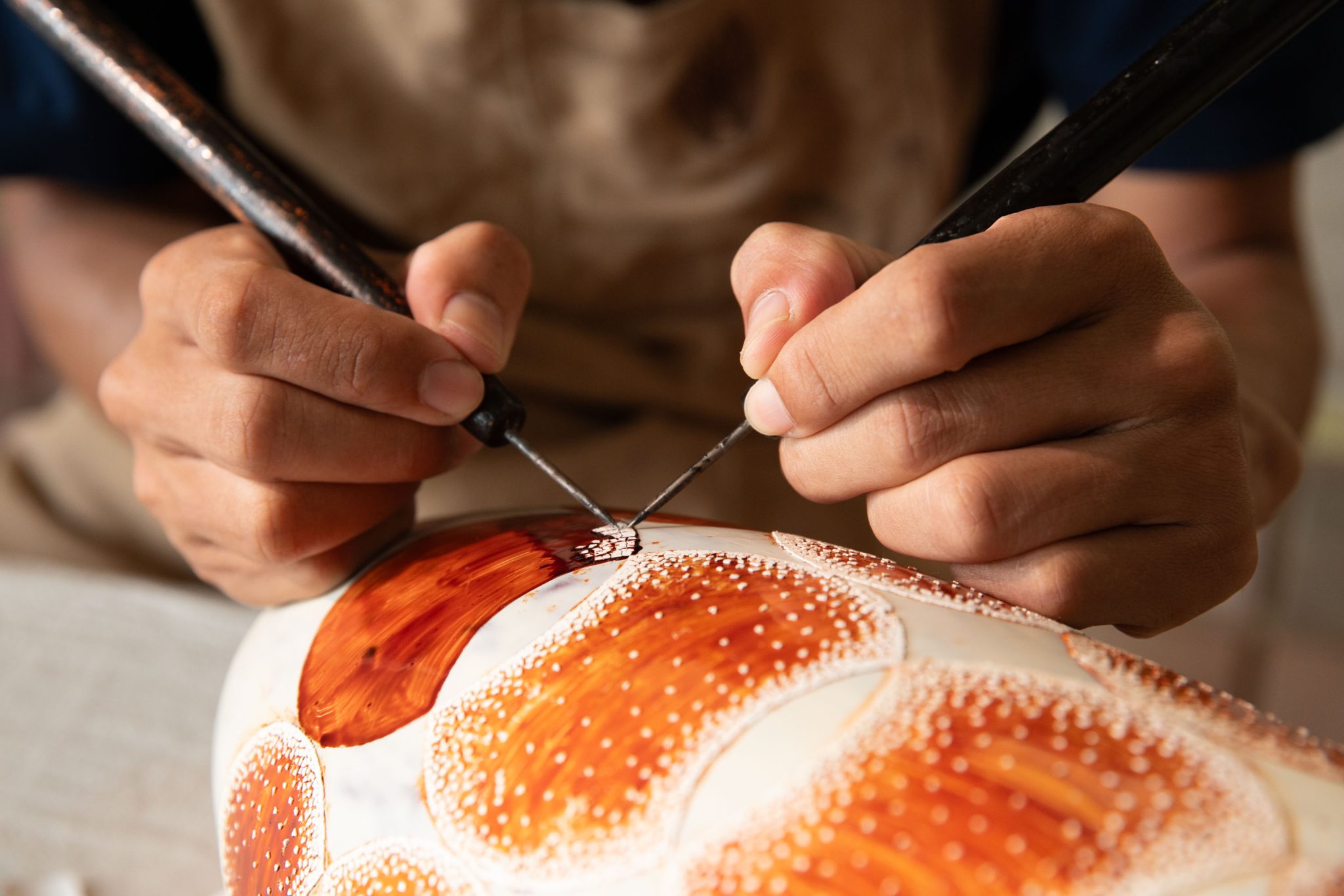 Craftsmanship Matters: the Art of Eggshell Inlay – blog.alexanderlamont.com