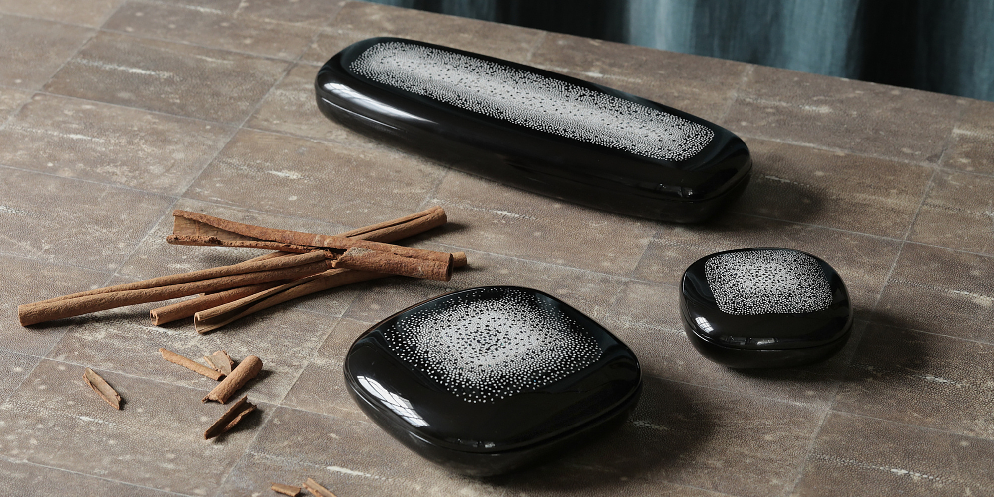 Craftsmanship Matters: the Art of Eggshell Inlay – blog.alexanderlamont.com